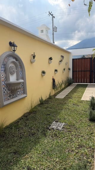 Hermosa Casa Equipada amueblada en Antigua Guatemala Paseo San Lorenzo — Casa en Venta en Ciudad Vieja, Sacatepéquez — miniatura 13 de 16