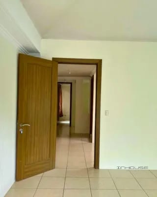 CASA EN VENTA EN SAN JOSE PINULA DENTRO DE CONDOMINIO (copia) — Casa en Venta en San José Pinula, Carretera a El Salvador, Guatemala, Ciudad — miniatura 4 de 13