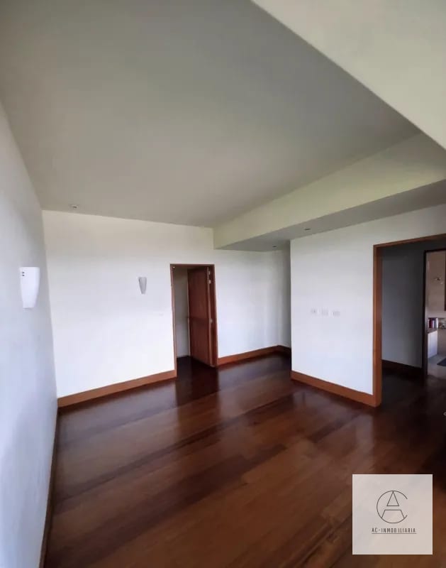 Apartamento en renta Casa Margarita, Zona 10 — Apartamento en Alquiler en Casa Margarita, Zona 10, Guatemala, Ciudad — foto 4 de 10