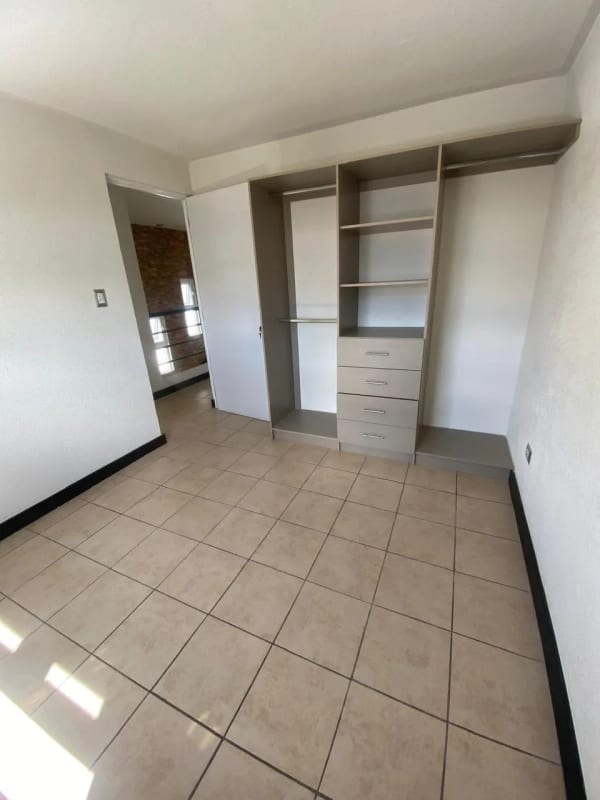 Casa en renta en condominio Km. 25 cerca Col. Village — Casa en Alquiler en Carretera a El Salvador, Guatemala, Ciudad — foto 4 de 10