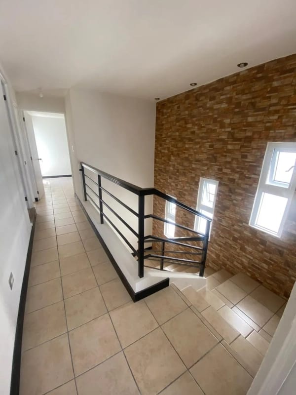 Casa en renta en condominio Km. 25 cerca Col. Village — Casa en Alquiler en Carretera a El Salvador, Guatemala, Ciudad — foto 2 de 10