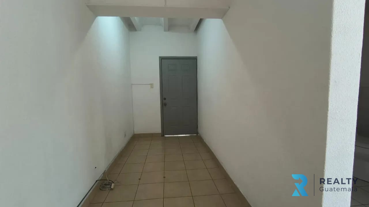 RENTO/VENDO Oficina Zona 10, Plaza Buro — Oficina en Alquiler en Plaza Buró, Zona 10, Guatemala, Ciudad — foto 5 de 7