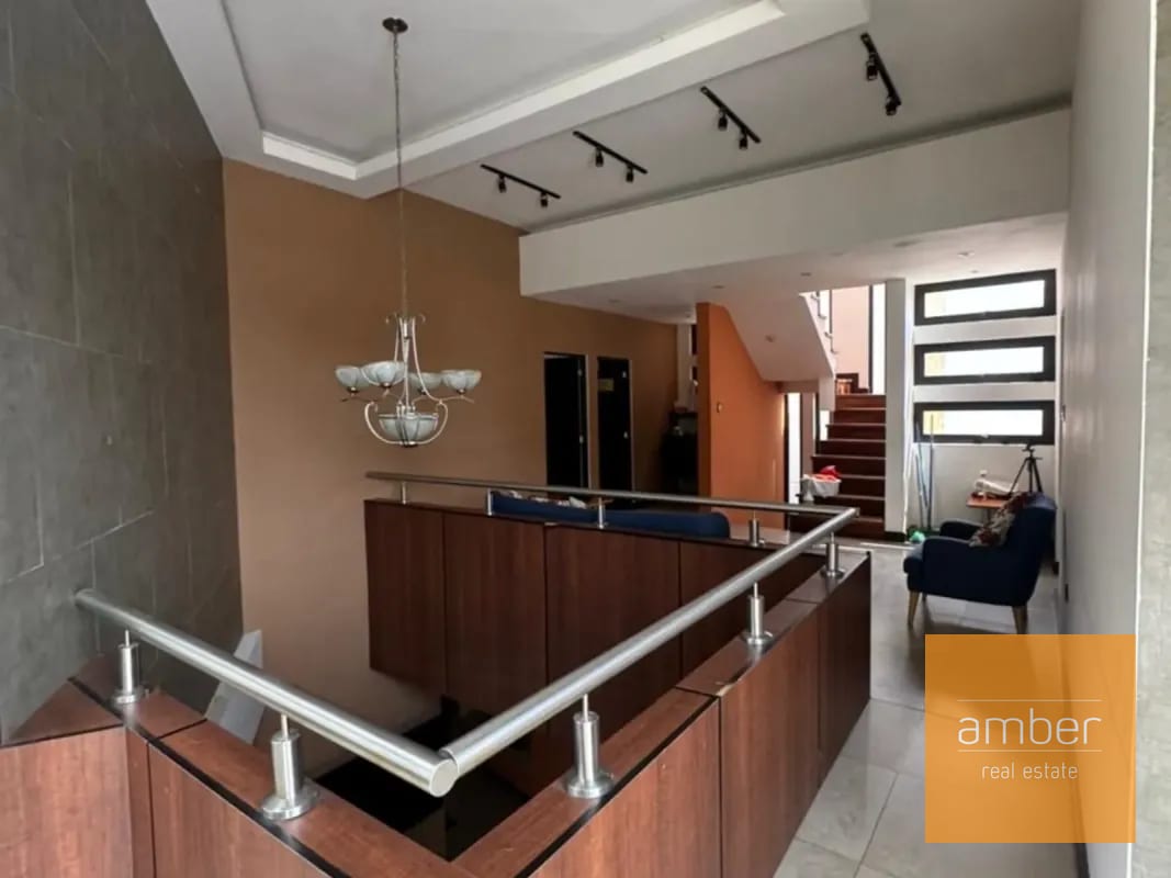 Casa en Valle de Oro, San Cristóbal — Casa en Venta en Zona 8 Mixco, Guatemala, Ciudad — foto 4 de 7