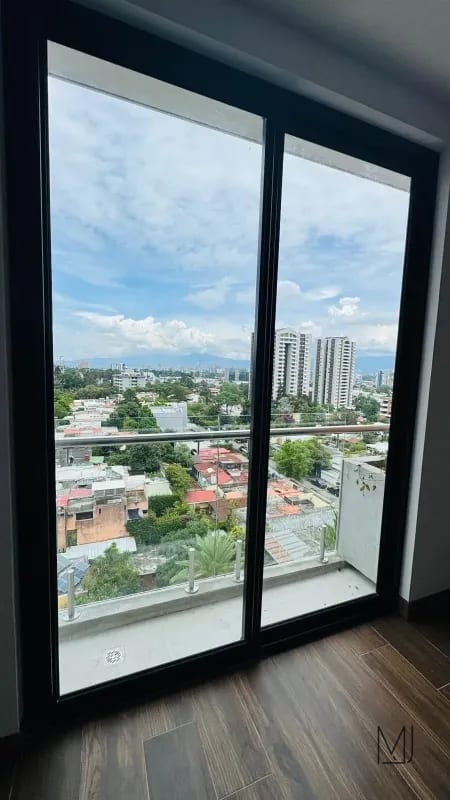 Apartamento en Alquiler | Vila Quince | Zona 15 VH2 | Amueblado · Vista a volcanes — Apartamento en Alquiler en Vila Quince, Zona 15, Guatemala, Ciudad — foto 9 de 9