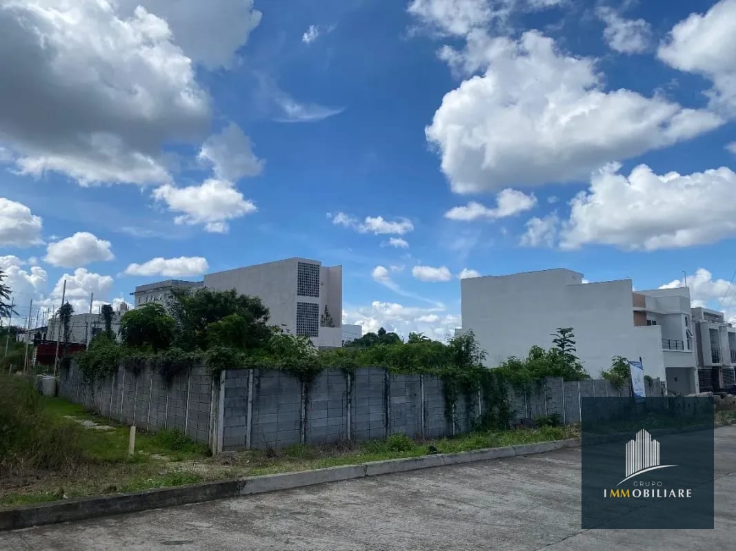 Terrenos en venta zona 16 — Terreno en Venta en Hacienda Real, Zona 16, Guatemala, Ciudad — foto 2 de 11