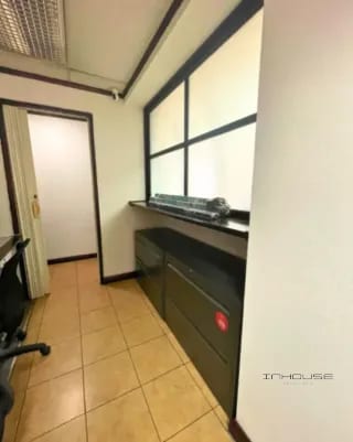 OFICINA EN RENTA ZONA 9 AMUEBLADA — Oficina en Alquiler en Aristos Reforma, Zona 9, Guatemala, Ciudad — miniatura 9 de 10