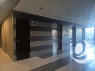 Rento Oficina en Zona 10, Ciudad de Guatemala.  Design Center – Frente a Oakland Mall. — Oficina en Alquiler en Zona 10, Guatemala, Ciudad — miniatura 16 de 17