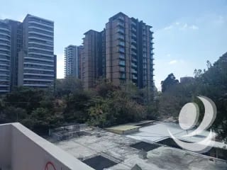 Vendo Oficina en Zona 10, Ciudad de Guatemala.  Design Center – Frente a Oakland Mall. — Oficina en Venta en Design Center, Zona 10, Guatemala, Ciudad — miniatura 3 de 17