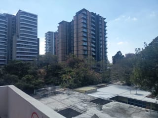 Vendo Oficina en Zona 10, Ciudad. Design Center Frente a Oakland — Oficina en Venta en Design Center, Zona 10, Guatemala, Ciudad — miniatura 3 de 17