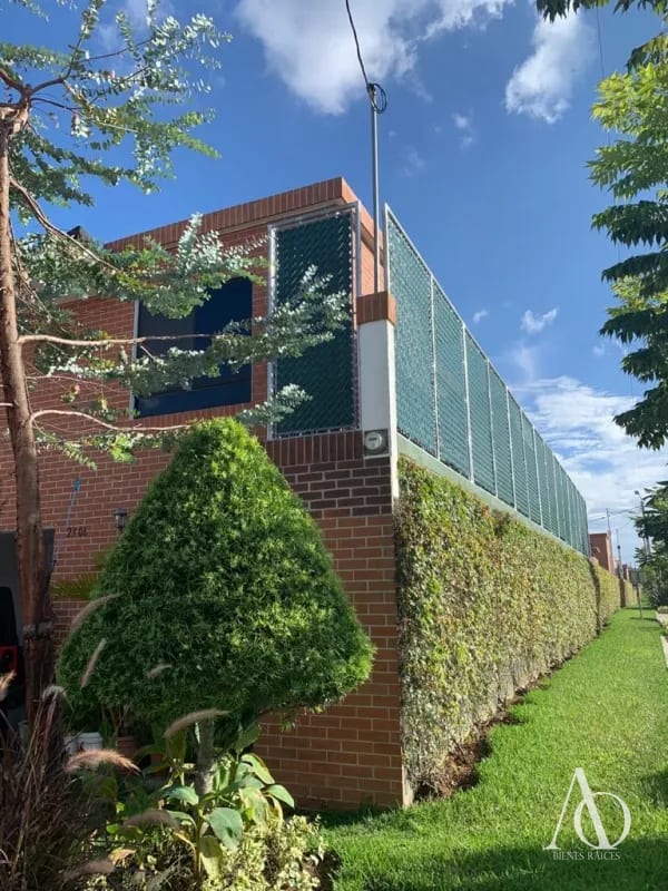 Casa en Venta en Portal de San Isidro 3, zona 16 / EN DIRECTO — Casa en Venta en Portal de San Isidro III, Zona 16, Guatemala, Ciudad — foto 3 de 16