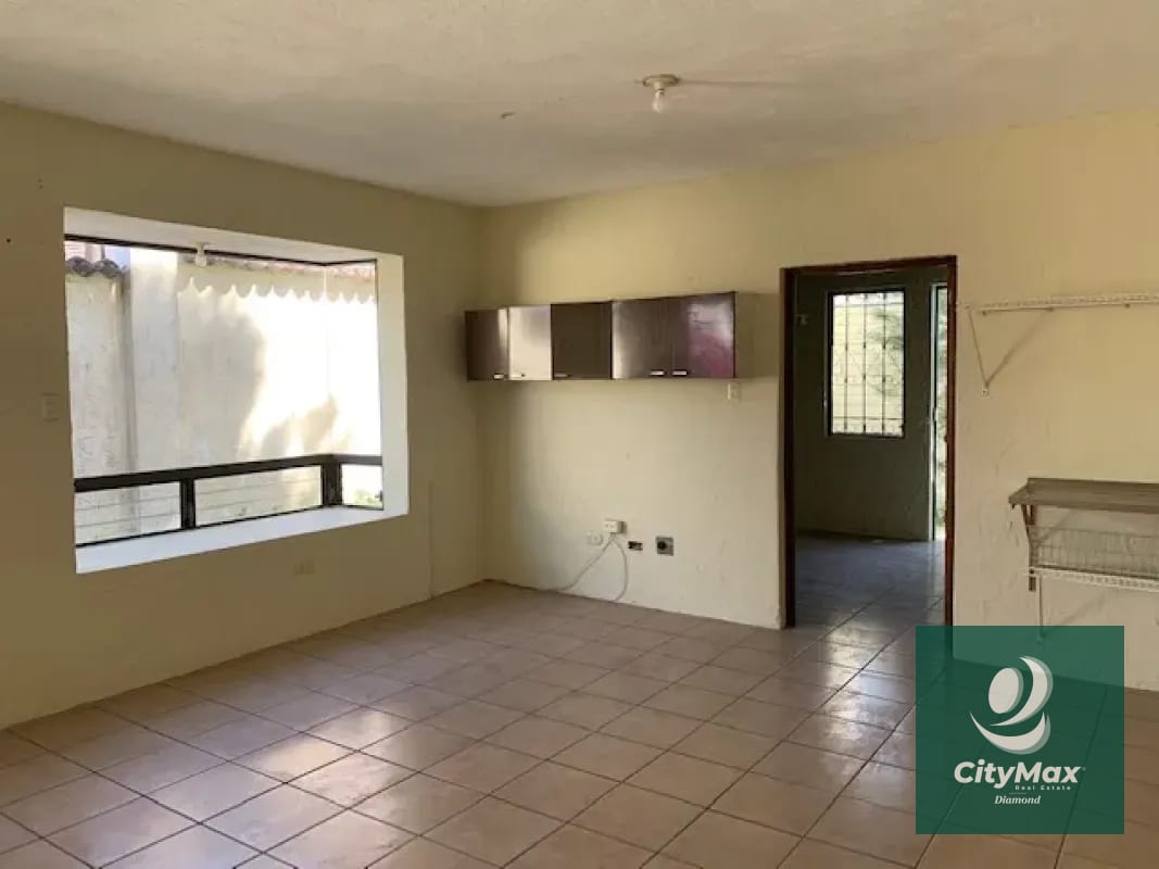 Casa en Venta en Colinas de Andalucía Fraijanes — Casa en Venta en Carretera a El Salvador, Guatemala, Ciudad — foto 5 de 16