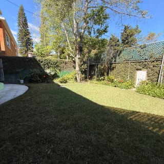 Casa en venta | 4 hab | 6 parqueos | jardin con pergola | San Antonio CAES — Casa en Venta en San Antonio, Carretera a El Salvador, Guatemala, Ciudad — miniatura 3 de 13
