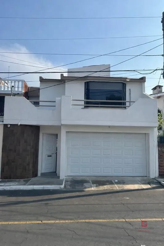 Casa en venta sector B1, San Cristóbal — Casa en Venta en Zona 8 Mixco, Guatemala, Ciudad — foto 1 de 17