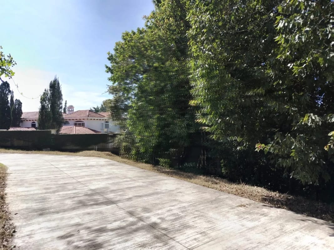 Vendo Terreno Condominio Sausalito, Fraijanes.. — Terreno en Venta en Sausalito, Carretera a El Salvador, Guatemala, Ciudad — foto 8 de 17