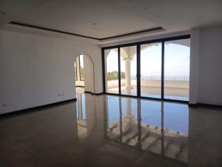 Vendo Espectacular MANSIÓN DE LUJO EN ALTOS DE MONTEBELLO. — Casa en Venta en Santa Catarina Pinula, Carretera a El Salvador, Guatemala, Ciudad — miniatura 10 de 17