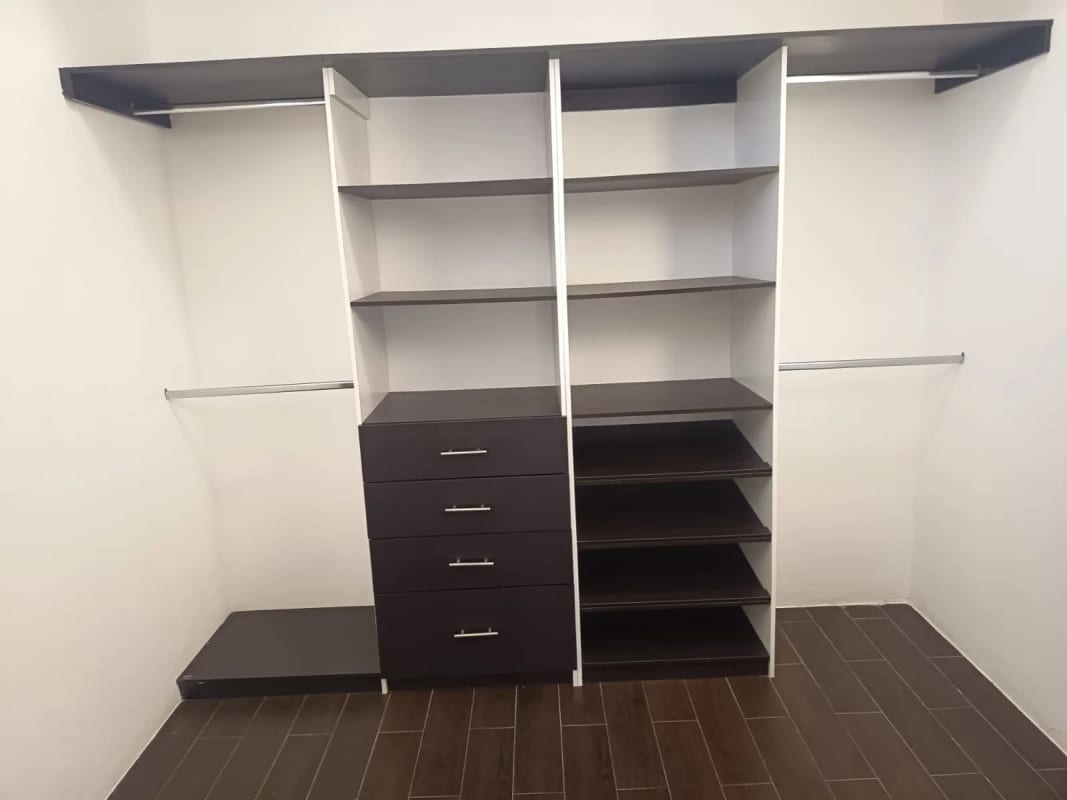 Vendo Espectacular MANSIÓN DE LUJO EN ALTOS DE MONTEBELLO. — Casa en Venta en Santa Catarina Pinula, Carretera a El Salvador, Guatemala, Ciudad — foto 5 de 17