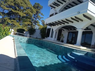 Vendo Espectacular MANSIÓN DE LUJO EN ALTOS DE MONTEBELLO. — Casa en Venta en Santa Catarina Pinula, Carretera a El Salvador, Guatemala, Ciudad — miniatura 4 de 17