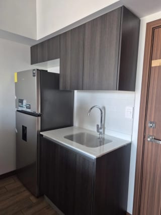 APARTAMENTO PARA ESTRENAR EN EDIFICIO INARA ZONA 4  — Apartamento en Alquiler en Inara Cuatro Norte, Zona 4, Guatemala, Ciudad — miniatura 10 de 13