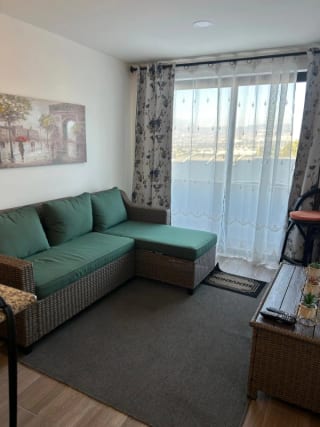 MODERNO ARTAMENTO EN ALQUILER TOTALMENTE AMUEBLADO Y EQUIPADO / PETÁPOLIS, ZONA 12 — Apartamento en Alquiler en Zona 12, Guatemala, Ciudad — miniatura 1 de 10