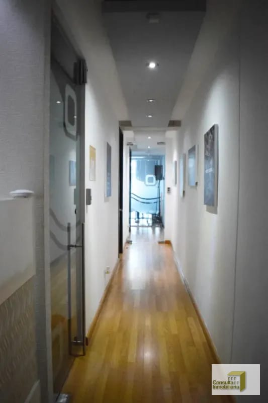 zona 10/ Edificio Platina / 130 m² — Oficina en Alquiler en Platina Centro de Negocios, Zona 10, Guatemala, Ciudad — foto 4 de 5