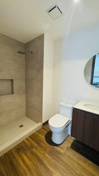 Apartamento en renta Vila 15 - Z.15 — Apartamento en Alquiler en Zona 15, Guatemala, Ciudad — miniatura 7 de 10