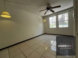 Casa Zona 13 Condominio Monte Azul II — Casa en Alquiler en Monte Azul, Zona 13, Guatemala, Ciudad — miniatura 5 de 11