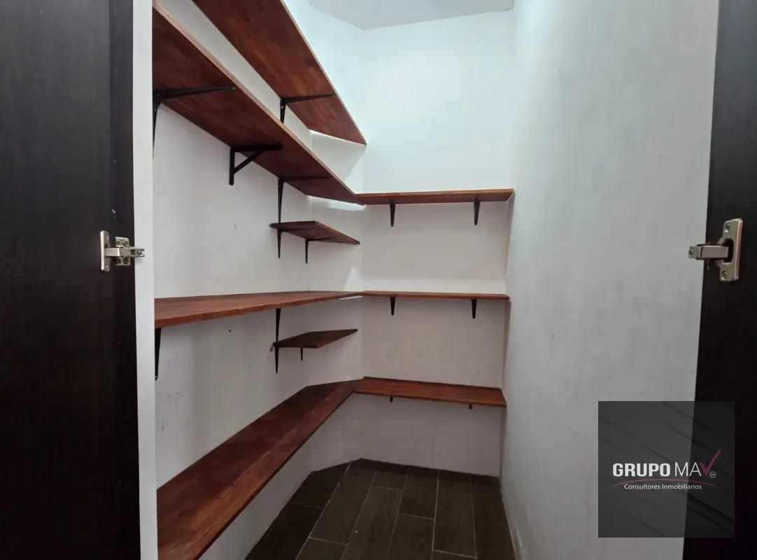Casa Zona 16 Puerta de Hierro — Casa en Venta en Puerta de Hierro, Zona 16, Guatemala, Ciudad — foto 4 de 14
