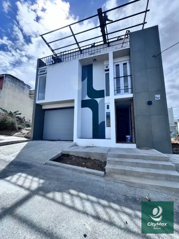 Casa Nueva en Venta Zona 16 Hacienda Real — Casa en Venta en Hacienda Real, Zona 16, Guatemala, Ciudad — foto 1 de 16