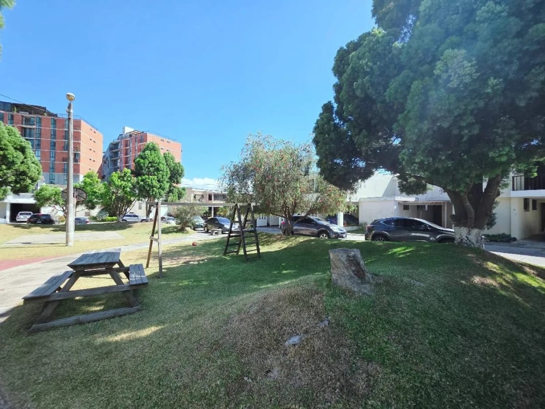 Casa Para Inversión en Venta en Mariscal Zona 11 — Casa en Venta en Zona 11, Guatemala, Ciudad — foto 12 de 13