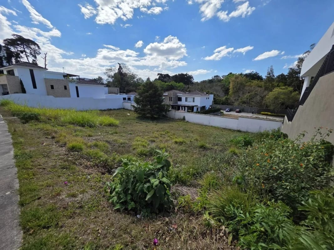 Terreno Residencial en Venta en Lomas de San Isidro Z16 — Terreno en Venta en Zona 16, Guatemala, Ciudad — foto 2 de 9