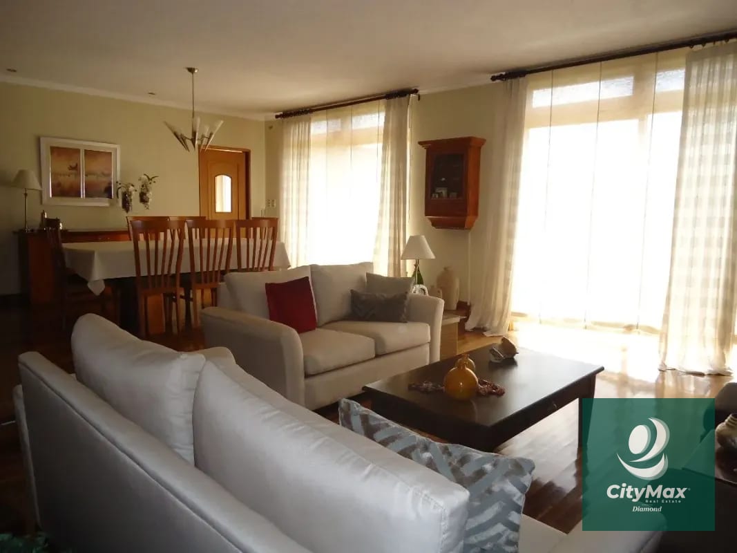 CASA EN VENTA EN CONDOMINIO COLINAS DE CASTEL — Casa en Venta en Colinas de Castel, Carretera a El Salvador, Guatemala, Ciudad — foto 1 de 15