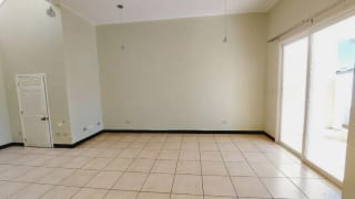 Casa en Venta en Condominio Carretera a Fraijanes — Casa en Venta en San José Pinula, Guatemala, Ciudad — miniatura 5 de 15