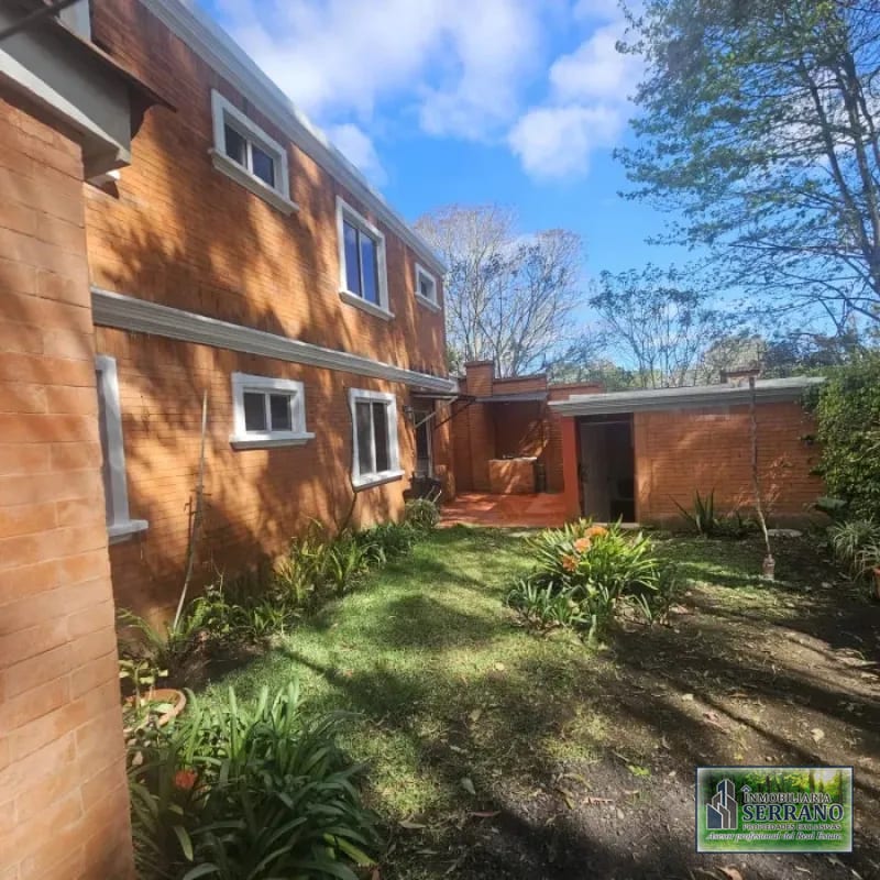 Vendo de Casa en Santiago de Compostela Carr. al el salvador km 19 — Casa en Venta en Santiago de Compostela, Carretera a El Salvador, Guatemala, Ciudad — foto 1 de 17