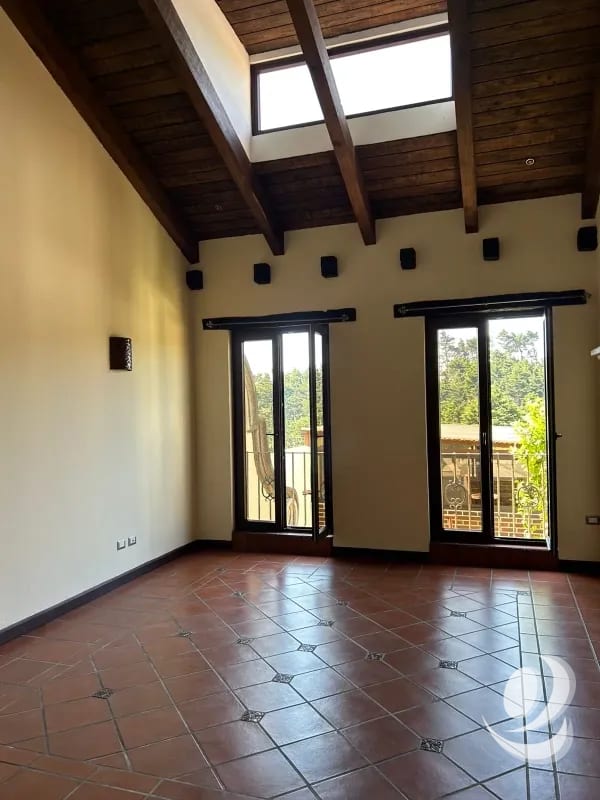 Vendo de Casa en Carretera a el salvador km 20.5 LA FLORESTA. — Casa en Venta en Fraijanes, Carretera a El Salvador, Guatemala, Ciudad — foto 3 de 17