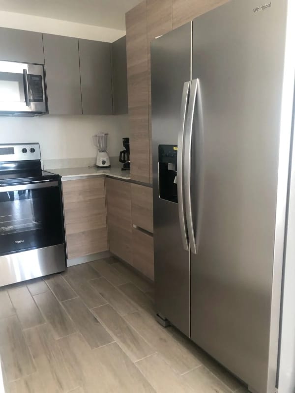 Apartamento  amueblado en Renta en zona 10 — Apartamento en Alquiler en Parque 10, Zona 10, Guatemala, Ciudad — foto 4 de 8