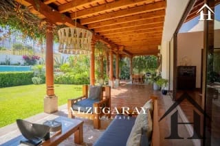 casa de 1 nivel con piscina  / amueblada / condominio Antigua — Casa en Venta en Antigua, Sacatepéquez — miniatura 8 de 11