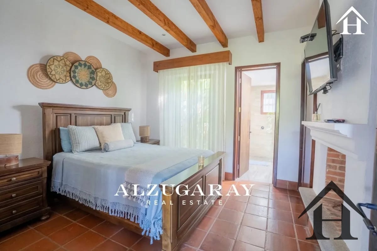 casa de 1 nivel con piscina  / amueblada / condominio Antigua — Casa en Venta en Antigua, Sacatepéquez — foto 4 de 11