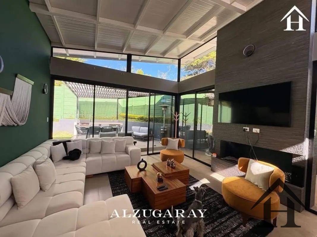 casa moderna de 1 nivel Cond exclusivo carr a el salv — Casa en Venta en Carretera a El Salvador, Guatemala, Ciudad — foto 1 de 13