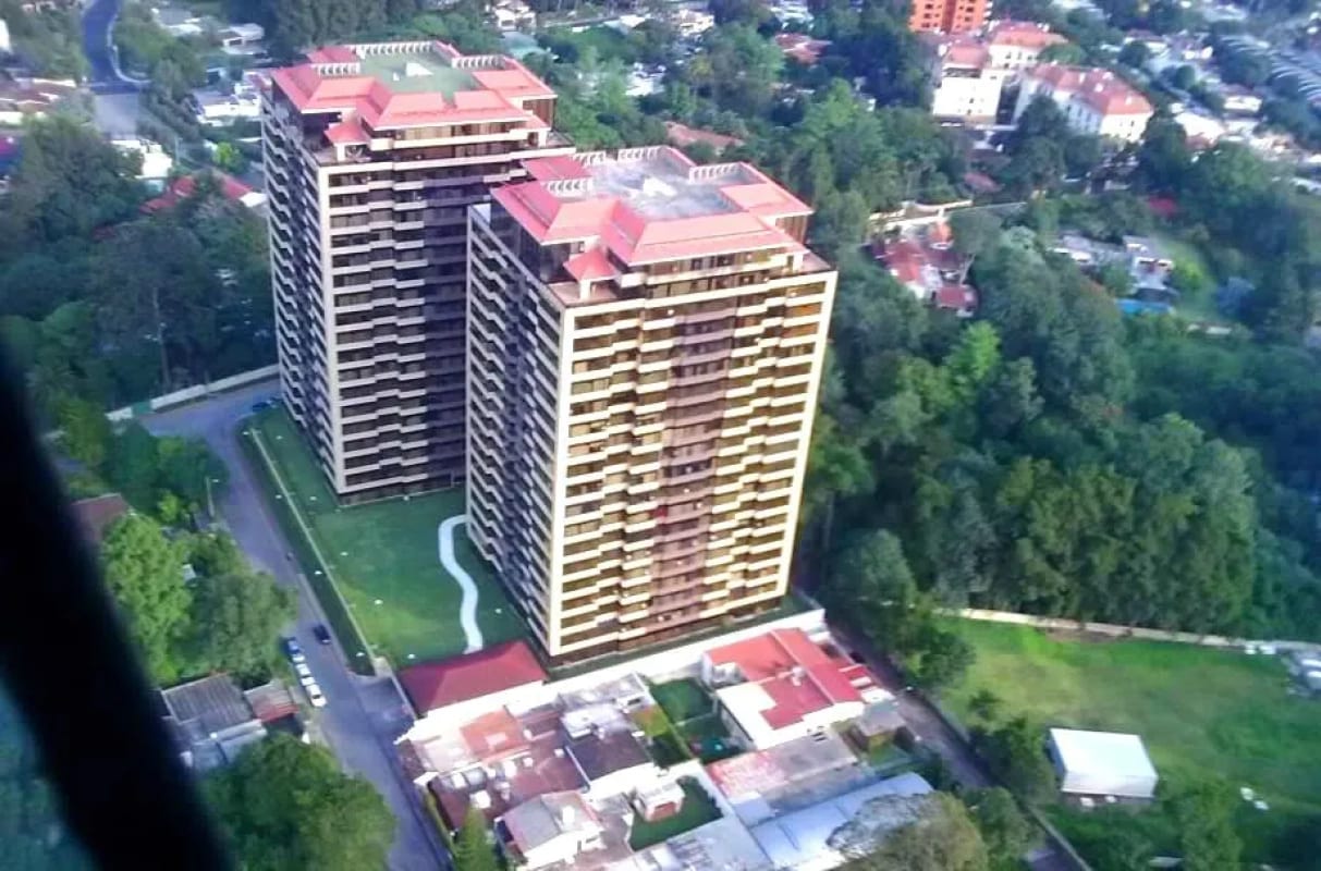 Apartamento en Venta o Alquiler Amueblado en Zona 10 — Apartamento en Alquiler en Zona 10, Guatemala, Ciudad — foto 2 de 2