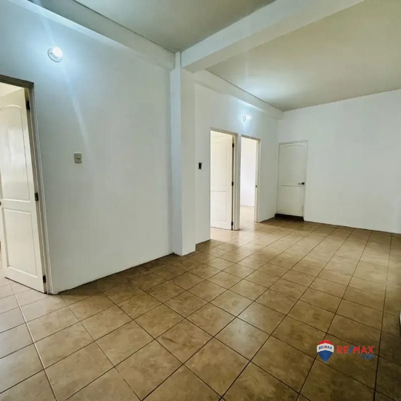 ZONA 1, CASA EN VENTA O RENTA  IDEAL PARA COMERCIAL O RESIDENCIAL — Casa en Venta en Zona 1, Guatemala, Ciudad — foto 4 de 10