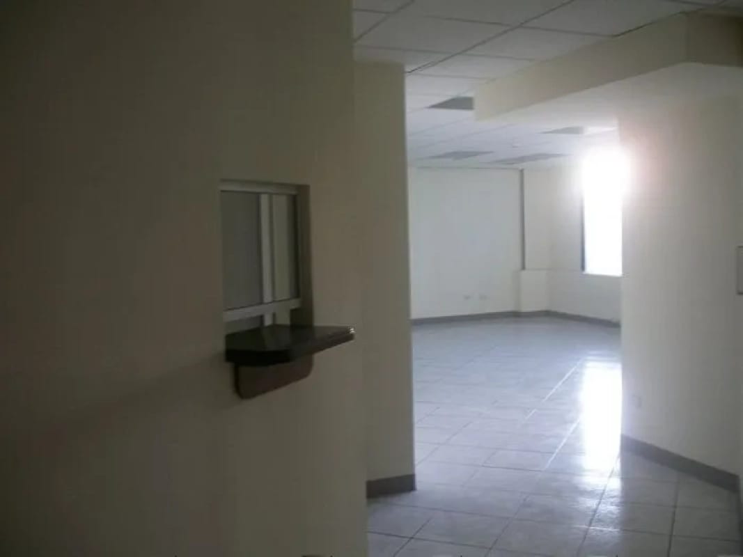 Oficina en Venta/Renta en Zona 14 Ciudad de Guatemala — Oficina en Alquiler en Zona 14, Guatemala, Ciudad — foto 8 de 10