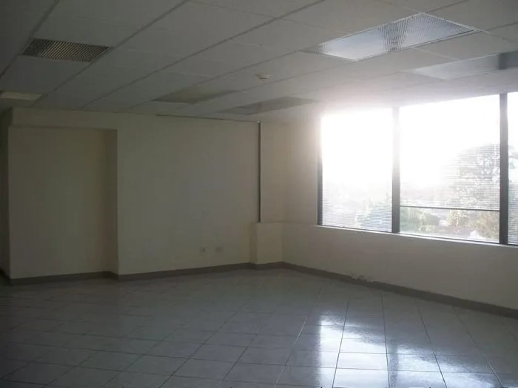 Oficina en Venta/Renta en Zona 14 Ciudad de Guatemala — Oficina en Alquiler en Zona 14, Guatemala, Ciudad — foto 5 de 10