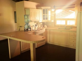CASA EN VENTA Y RENTA EN AMATIQUE BAY — Casa en Alquiler en Puerto Barrios, Izabal — miniatura 9 de 13