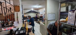 Venta de Negocio en funcionamiento/Café Restaurante — Casa en Venta en Zona 1, Guatemala, Ciudad — miniatura 4 de 16