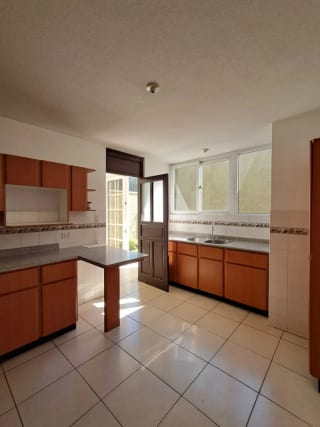 Venta de Casa en Residenciales Santa Mònica VI, Km. 16.5 Carretera a El Salvador — Casa en Venta en Carretera a El Salvador, Guatemala, Ciudad — miniatura 15 de 17
