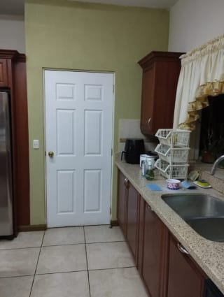 Venta de amplia y elegante casa en Terravista, Carretera a El Salvador — Casa en Venta en Terravista, Carretera a El Salvador, Guatemala, Ciudad — miniatura 4 de 14