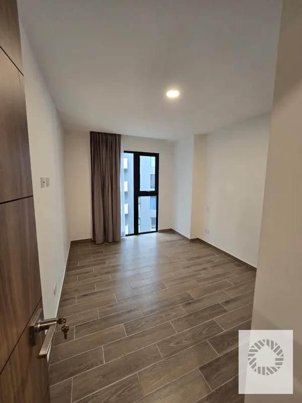 Apartamento en renta — Apartamento en Alquiler en Parque 14, Zona 14, Guatemala, Ciudad — foto 2 de 5