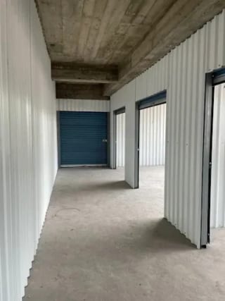 Alquiler de Minibodega en Montufar Zona 9 Guatemala — Bodega / Ofibodega en Alquiler en Zona 9, Guatemala, Ciudad — miniatura 5 de 5