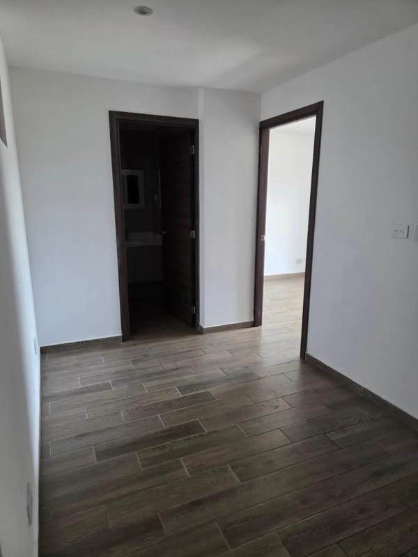 Venta Apartamento Edificio Parque 15, Zona 15 — Apartamento en Venta en Parque 15, Zona 15, Guatemala, Ciudad — foto 5 de 9