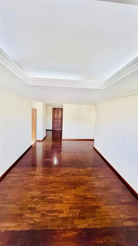 Apartamento en alquiler Z.10 — Apartamento en Alquiler en Zona 10, Guatemala, Ciudad — foto 11 de 12